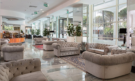 Hall Hotel Continental Rimini