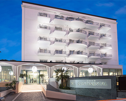 Esterno Hotel Continental Rimini