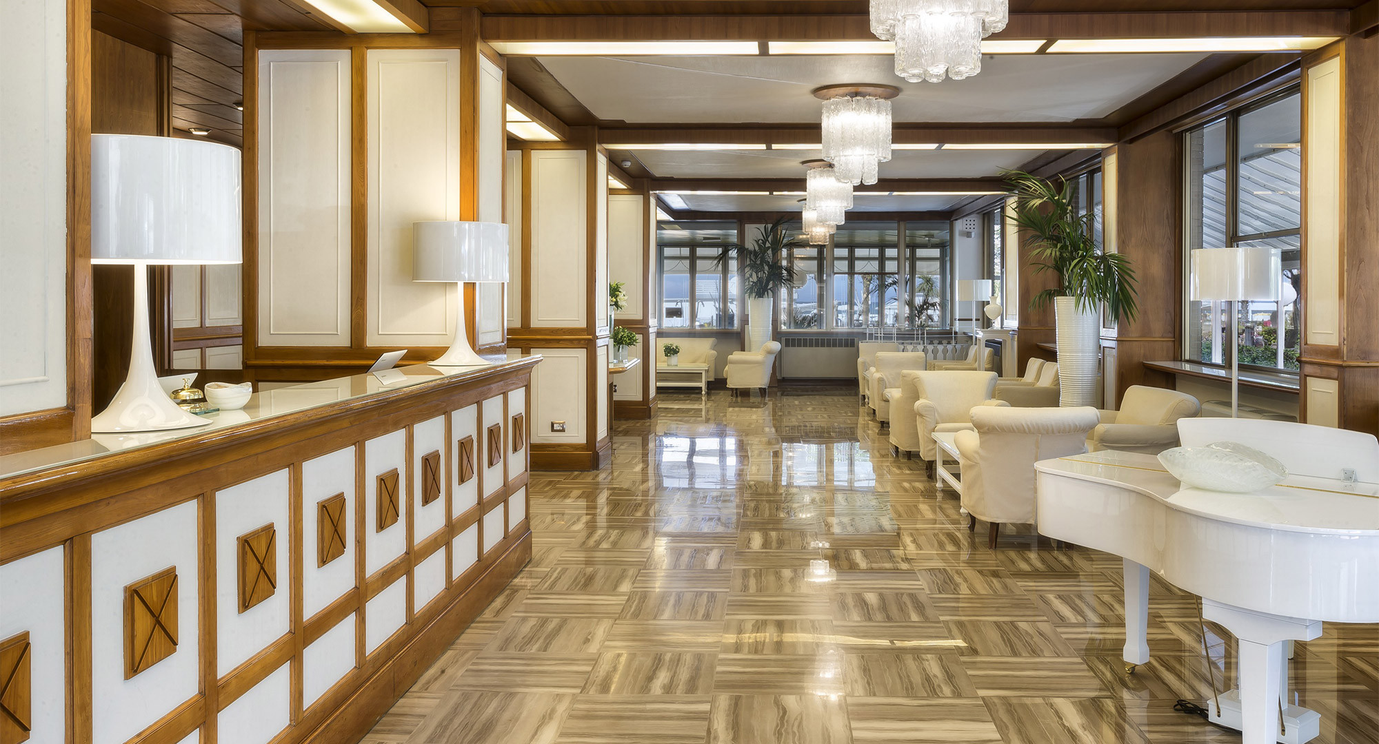 media.hall-2000x1080