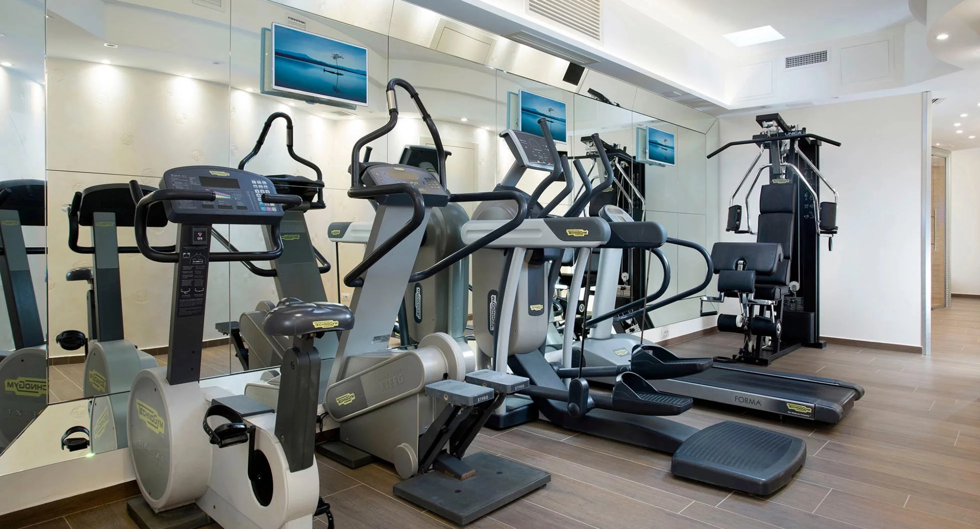 media.palestra_hotel_riccione_jpeg