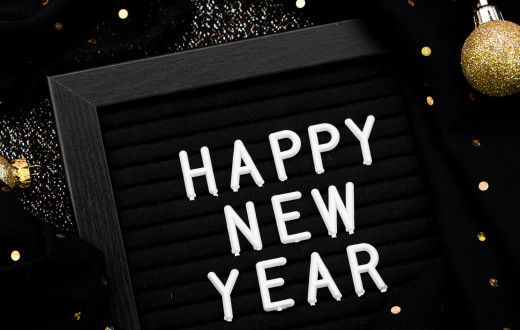 media.buon natale e felice anno nuovo