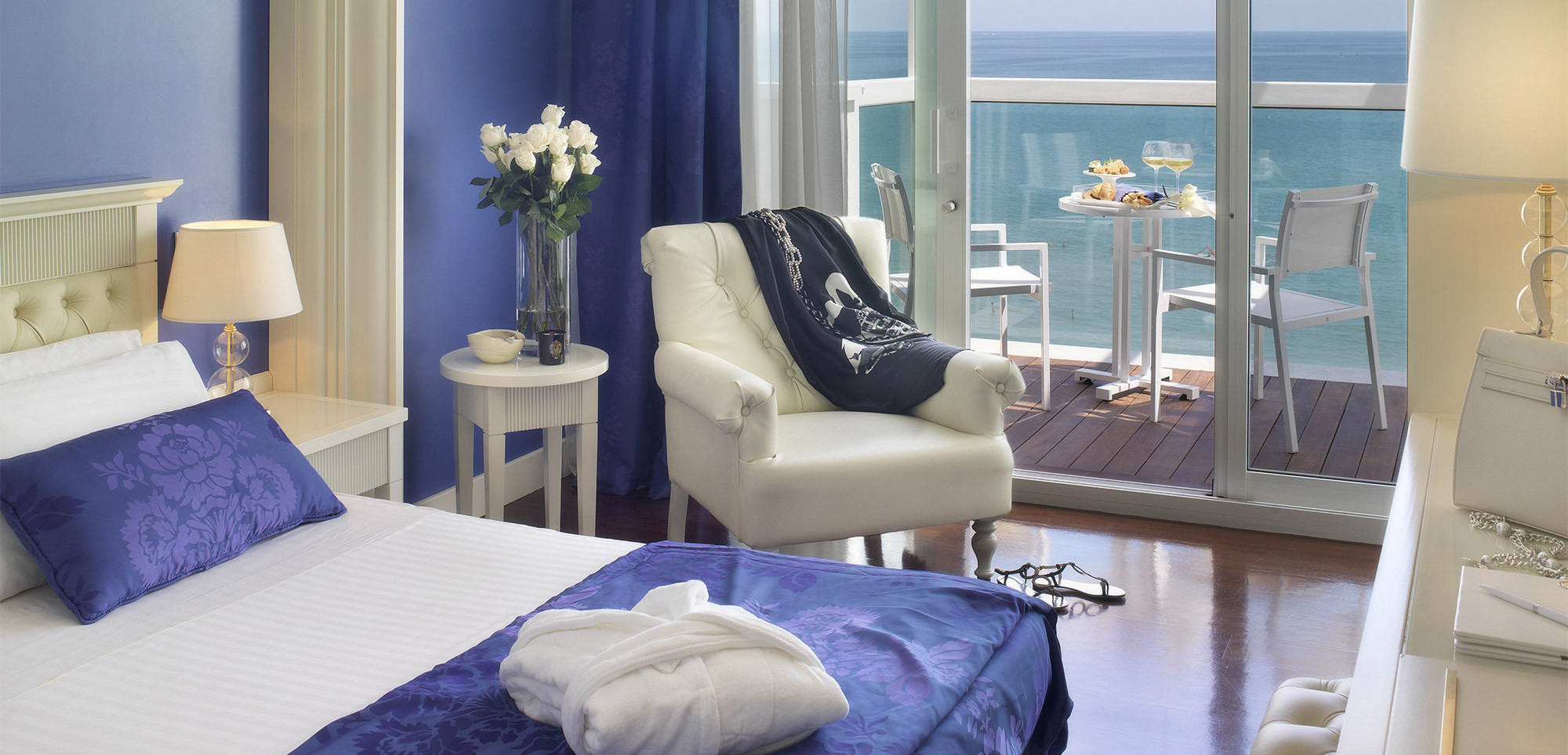 media.Camera_Vistamare-2000x964